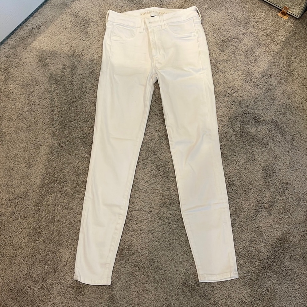 White jeans never worn